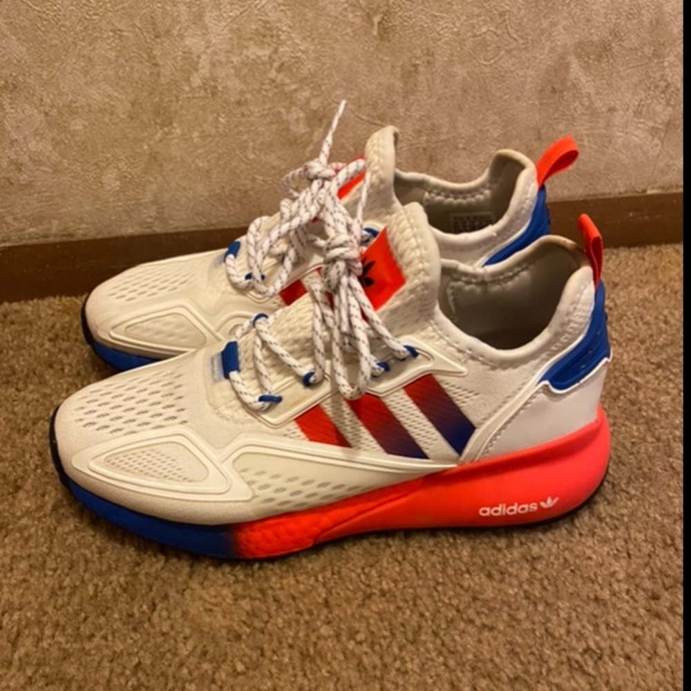 Adidas kids size ZX 2K boost (5.5 kids or 7 womens)